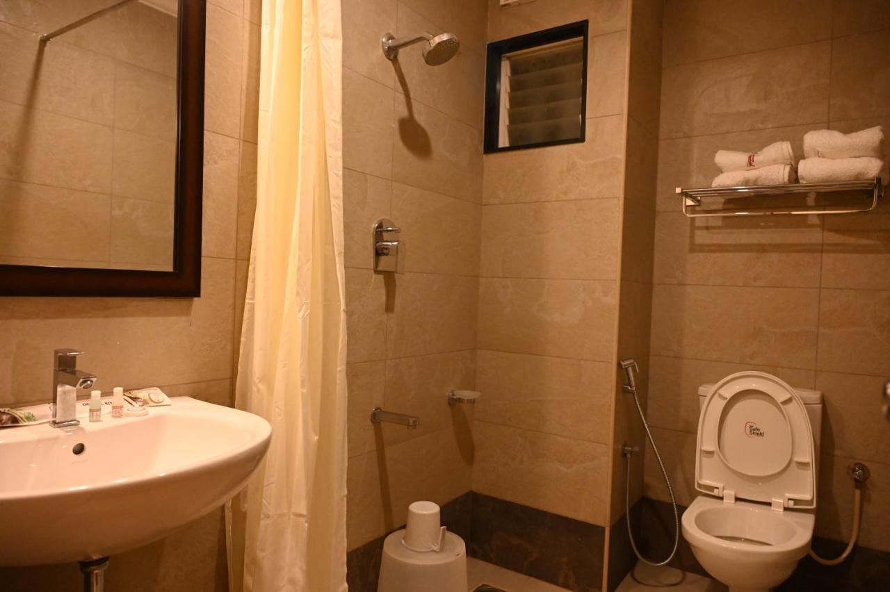 Hotel Sms Grand Imperial Vellore Buitenkant foto