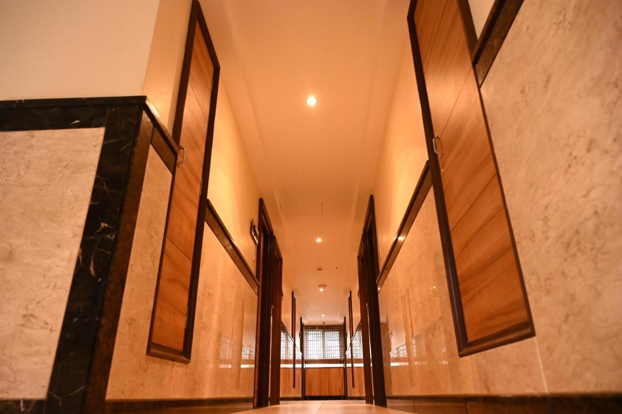 Hotel Sms Grand Imperial Vellore Buitenkant foto