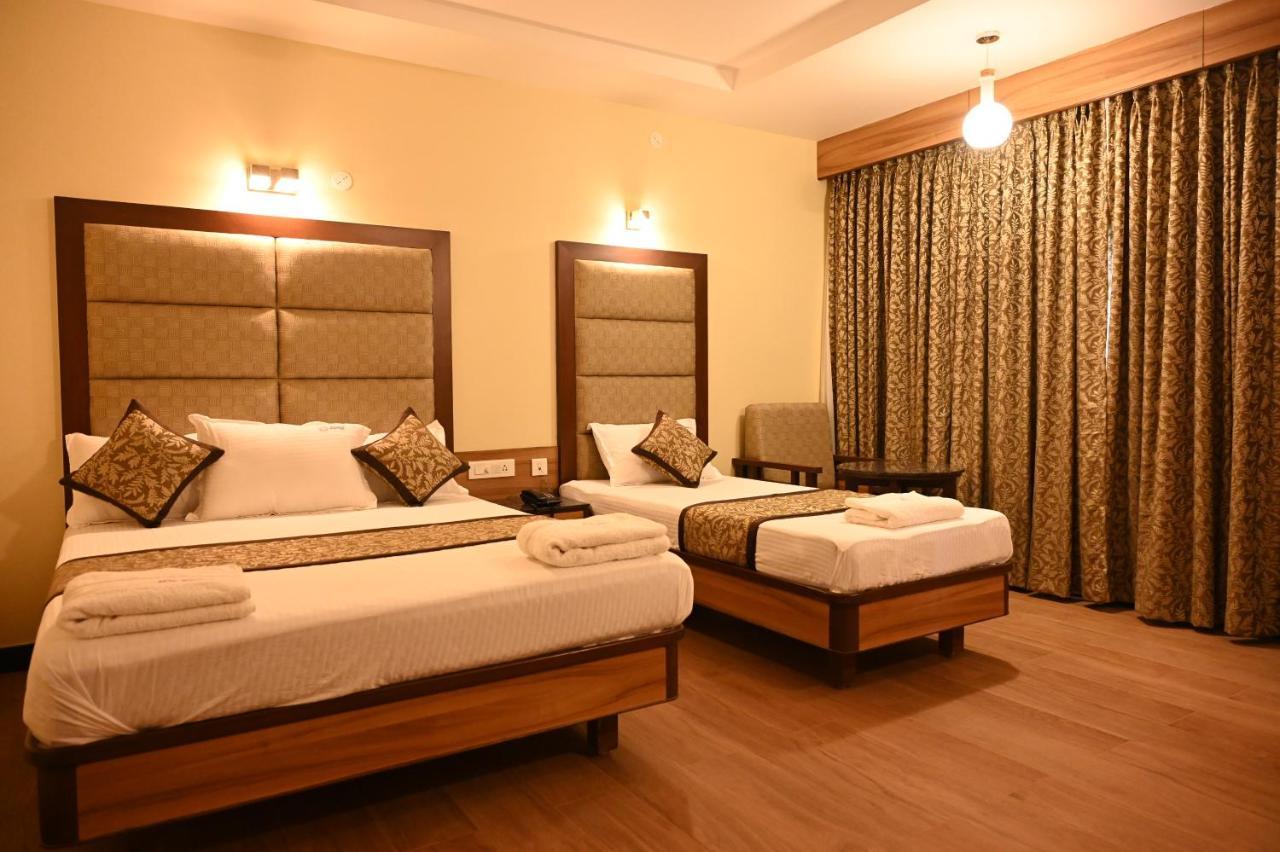 Hotel Sms Grand Imperial Vellore Buitenkant foto